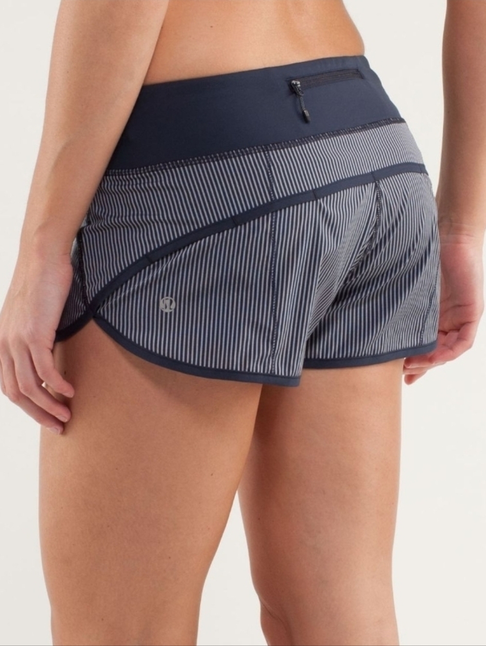 Lululemon Speed Short Wagon Stripe Inkwell Size 6 Running Shorts